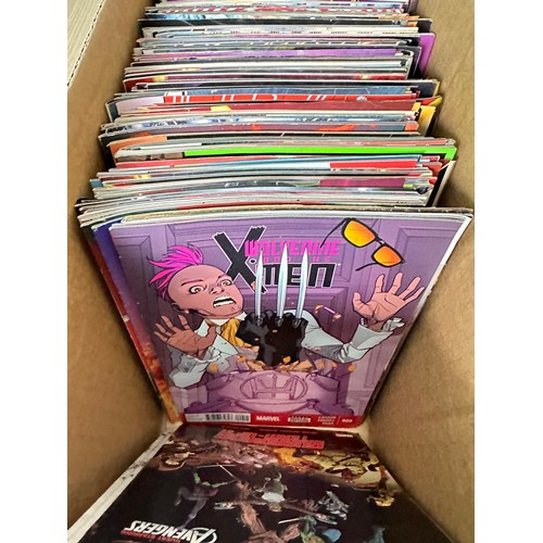 412B - ASSORTED MARVEL COMICS BUNDLE OF 290+ COMICS. Various Decades mostly modern. Featuring: X-Men, Aveng... 