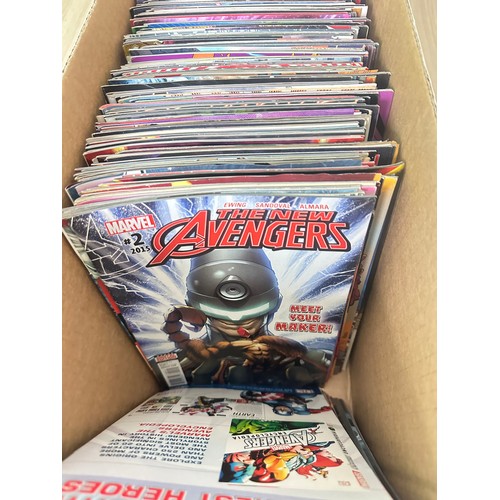 412B - ASSORTED MARVEL COMICS BUNDLE OF 290+ COMICS. Various Decades mostly modern. Featuring: X-Men, Aveng... 