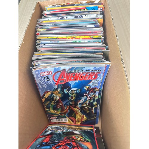 412C - ASSORTED MARVEL COMICS BUNDLE OF 150+ COMICS. Various Decades mostly modern. Featuring: X-Men, Venom... 