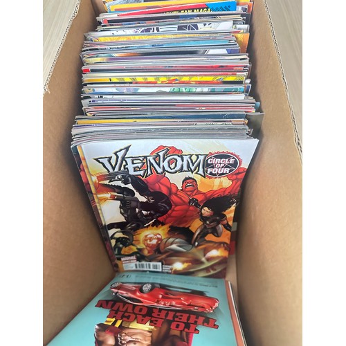 412C - ASSORTED MARVEL COMICS BUNDLE OF 150+ COMICS. Various Decades mostly modern. Featuring: X-Men, Venom... 