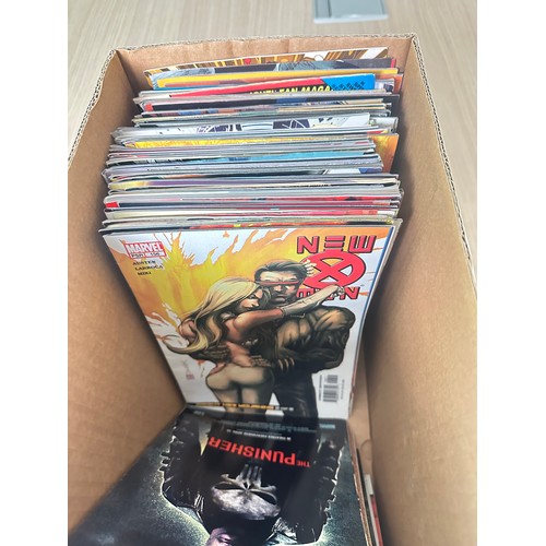 412C - ASSORTED MARVEL COMICS BUNDLE OF 150+ COMICS. Various Decades mostly modern. Featuring: X-Men, Venom... 