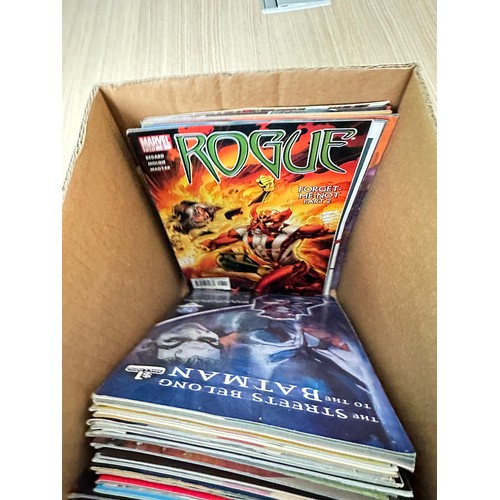 412C - ASSORTED MARVEL COMICS BUNDLE OF 150+ COMICS. Various Decades mostly modern. Featuring: X-Men, Venom... 