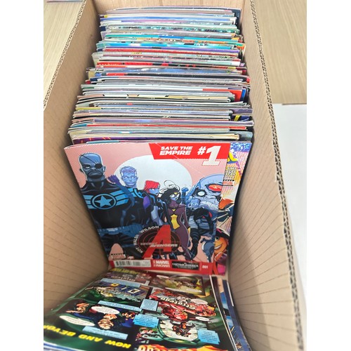 472 - ASSORTED MARVEL COMICS BUNDLE OF 230+ COMICS. Various Decades. Featuring: X-Men, Avengers, X-Force, ... 