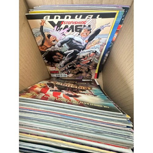 472 - ASSORTED MARVEL COMICS BUNDLE OF 230+ COMICS. Various Decades. Featuring: X-Men, Avengers, X-Force, ... 