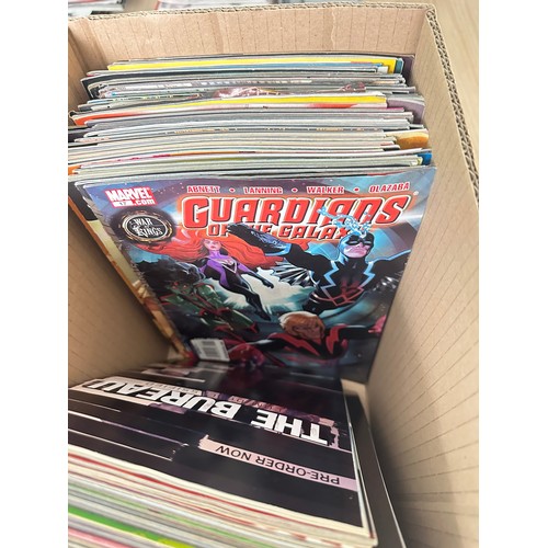 473 - ASSORTED MARVEL COMICS BUNDLE OF 250+ COMICS. Various Decades. Featuring: Spider-man, X-Men, Avenger... 