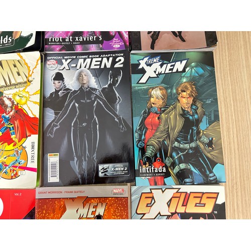 480 - X-MEN Related Graphic Novels/TPB's x 12.
Twelve X-Men related Graphic Novels, All in FN Condition. M... 