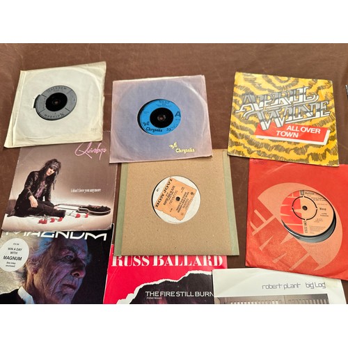 623 - A collection of approx 40 Hard Rock 7 inch vinyl singles 45 RPM. Small amount of duplications. See p... 