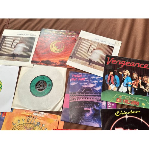 623 - A collection of approx 40 Hard Rock 7 inch vinyl singles 45 RPM. Small amount of duplications. See p... 