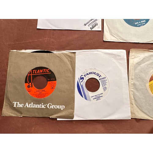 625 - A collection of 20+ Northern Soul 7 inch vinyl singles 45 RPM. See pics for Artists/Titles.