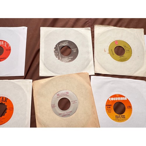 625 - A collection of 20+ Northern Soul 7 inch vinyl singles 45 RPM. See pics for Artists/Titles. Vinyl Re... 