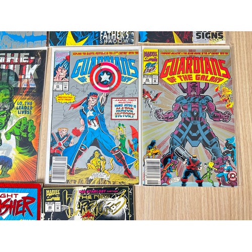 523 - Marvel ‘gimmick’ cover bundle (10 comics). Marvel Comics