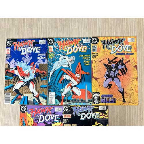 527 - Hawk & Dove #1-5 Complete Limited Issue Set. Rob Liefeld art. DC Comics 1988. FN Condition.	

Pictur... 