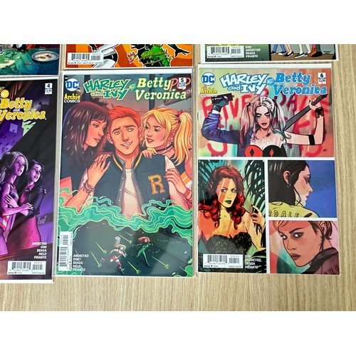 532 - Harley & Ivy meet Betty & Veronica #1-6 Complete Limited Issue Set. Plus blank issue #1 & variant is... 