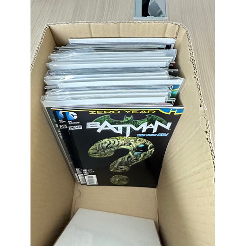 533 - Batman Vol.2. New 52 bundle (contains 107 issues, including annuals). Collects #2 - 52 with some dup... 