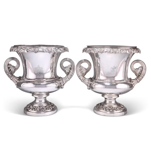 1032 - A MATCHED PAIR OF OLD SHEFFIELD PLATE WINE COOLERS, c.1820, campana form, with collars and liners, w... 