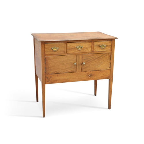 697 - AN EDWARDIAN STRING-INLAID MAHOGANY DRESSING CHEST, the moulded rectangular top above three drawers ... 