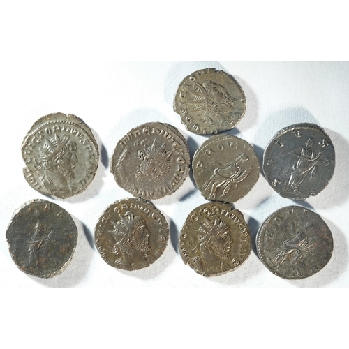 117 - 9x Ae antoninianii of Victorinus (269 - 271 CE) consisting of reverse types: 2x AEQVITAS AVG, 3x PRO... 