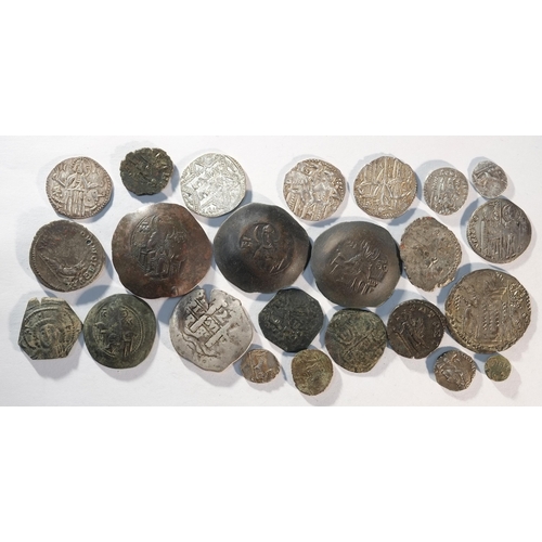 123 - A miscellany of 24x ancient, medieval and later coins consisting of: 2x billon antoninianii of Postu... 