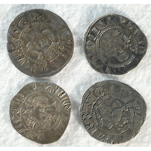 129 - 4x Edward I (1272 - 1307) long-cross silver pennies consisting of: Class 3e, York mint, S. 1429. Ver... 