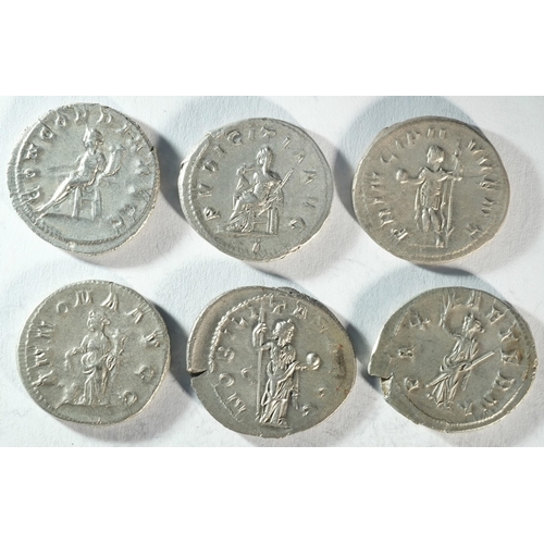 32 - 6x silver antoninianii consisting of: 2x Philip I (244 - 249 A.D.). Annona standing left holding cor... 