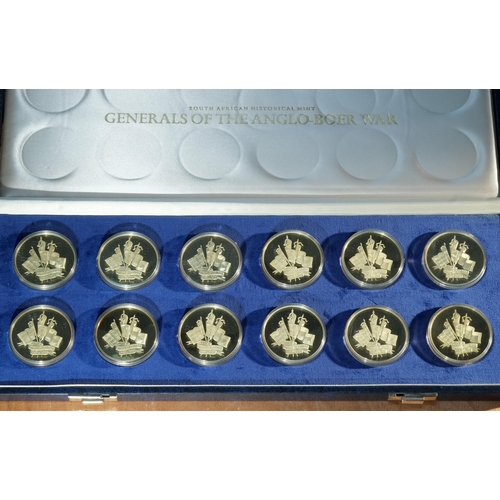 376 - SOUTH AFRICAN HISTORICAL MINT, LIMITED EDITION SET OF TWELVE 18 CARAT GOLD 'GENERALS OF THE ANGLO-BO... 