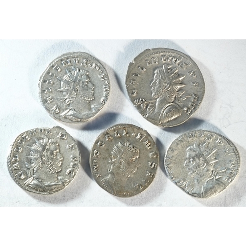 51 - 5x silver antoninianii of Gallienus (253 - 268 CE) consisting of: Mars standing in temple, Good Very... 