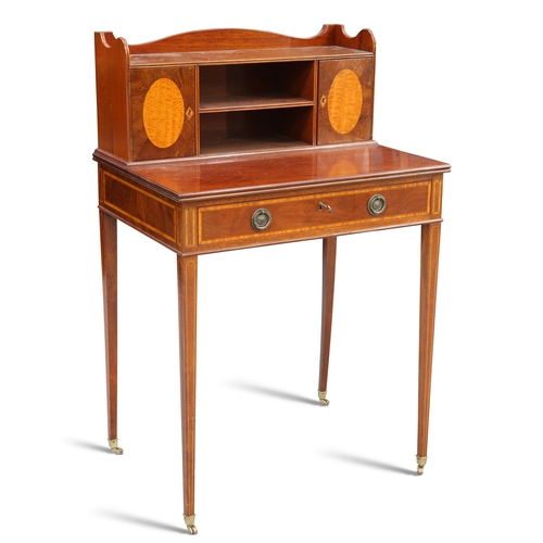 595 - A SHERATON STYLE SATINWOOD AND MAHOGANY BONHEUR-DU-JOUR, the superstructure with a pair of cupboard ... 