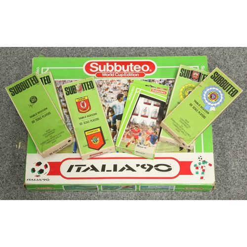 403 - A LARGE COLLECTION OF SUBBUTEO, including many boxed sets of 00 Scale Players, World Cup Edition Ita... 