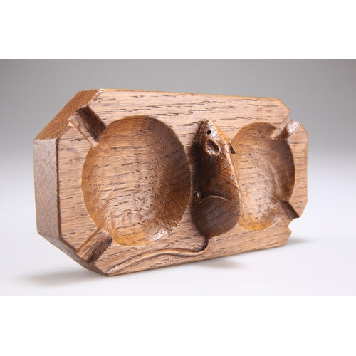 492 - ROBERT THOMPSON OF KILBURN, A RARE MOUSEMAN OAK DOUBLE ASHTRAY, CIRCA 1970'S, rectangular with cante... 