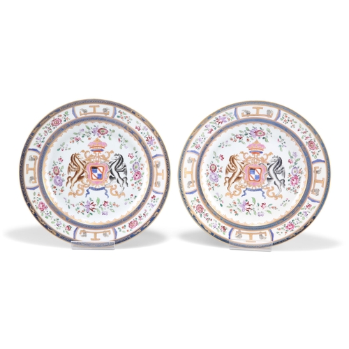 56 - A GROUP OF SEVEN SAMSON ARMORIAL PLATES, IN CHINESE EXPORT STYLE, LATE 19TH CENTURY, each bears pseu... 