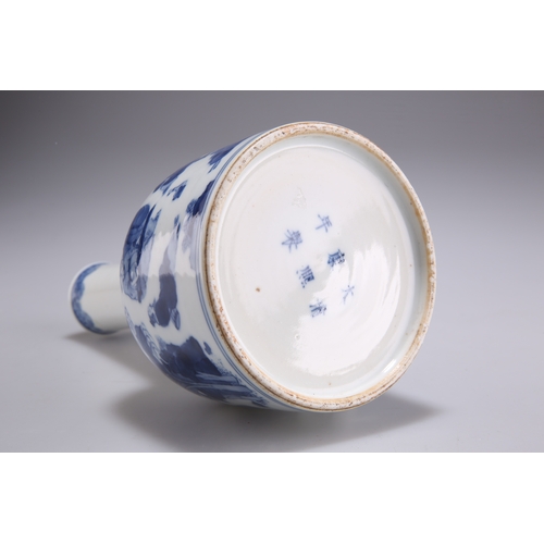 121 - A CHINESE BLUE AND WHITE MALLET-SHAPED VASE, LATE QING DYNASTY, potted with a recessed base rising t... 