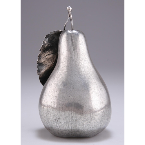 1051 - A 20TH CENTURY ITALIAN SILVER NOVELTY TABLE LIGHTER by Mario Buccellati, in the form of a pear, sign... 