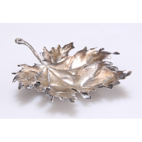 1053 - A 20TH CENTURY ITALIAN SILVER LEAF-FORM DISH by Buccellati, Milan, the large leaf naturalistically m... 