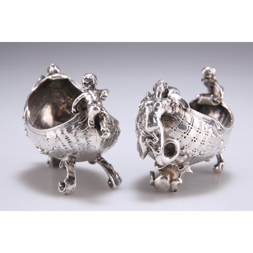 1073 - A PAIR OF LATE 19TH CENTURY CONTINENTAL SILVER BOWLS import marks, Martin Sugar, London 1892, 930 st... 