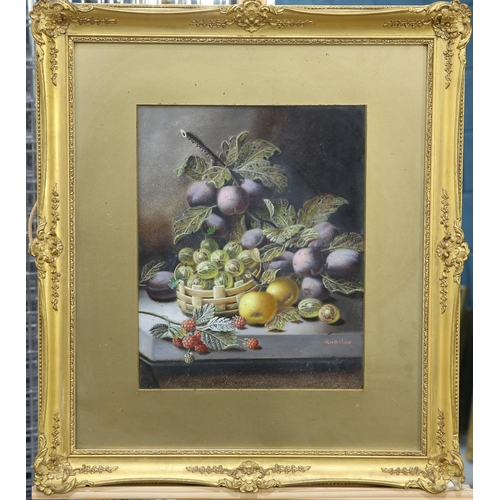 2082 - OLIVER CLARE (1853-1927) A PAIR OF STILL LIFES OF FRUIT Both signed
Oil on board(34cm x 27cm)Qty: (2... 