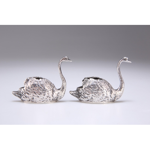 254 - A PAIR OF ELIZABETH II SILVER MODELS OF SWANS by J B Chatterley & Sons Ltd, Sheffield 1977, each... 