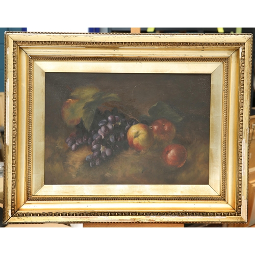 626 - 19TH/20TH CENTURY ENGLISH SCHOOL STILL LIFE OF APPLES AND GRAPES Oil on canvas
 (32cm x 47cm)... 