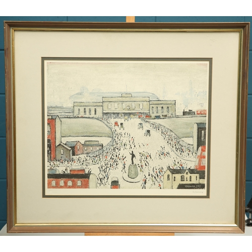 686 - ‡ AFTER LAURENCE STEPHEN LOWRY (1887-1976) STATION APPROACH Signed limited edition lithograph(40cm x... 