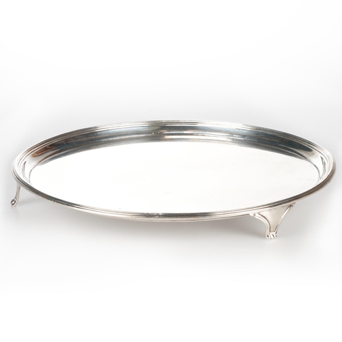 186 - A GEORGE III SILVER SALVER mark of Solomon Hougham overstriking, London 1794, plain circular form, w... 