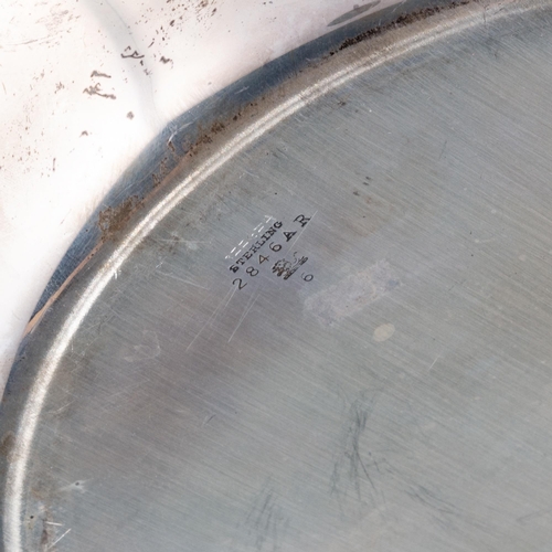187 - AN AMERICAN STERLING SILVER TRIPARTITE DISH by Redlich & Company, circular, with gadrooned rim. ... 
