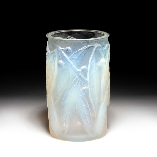 25 - RENÉ LALIQUE (FRENCH, 1860-1945), A 'LAURIER' VASE, DESIGNED 1922 moulded opalescent glass, etched R... 