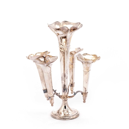 373 - A SMALL GEORGE V SILVER EPERGNE Birmingham 1919, the central tapered square trumpet surrounded by fo... 