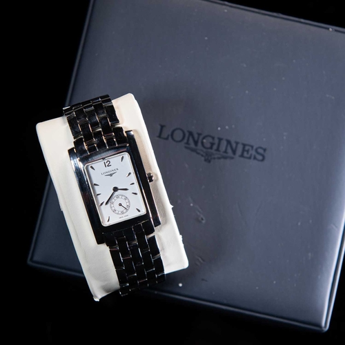 486 - A GENTS STEEL LONGINES DOLCE VITA BRACELET WATCH rectangular white dial signed Longines with baton i... 