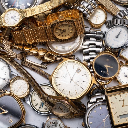 539 - A LARGE COLLECTION OF WATCHES FOR SPARES AND REPAIRS (Approx. 300)