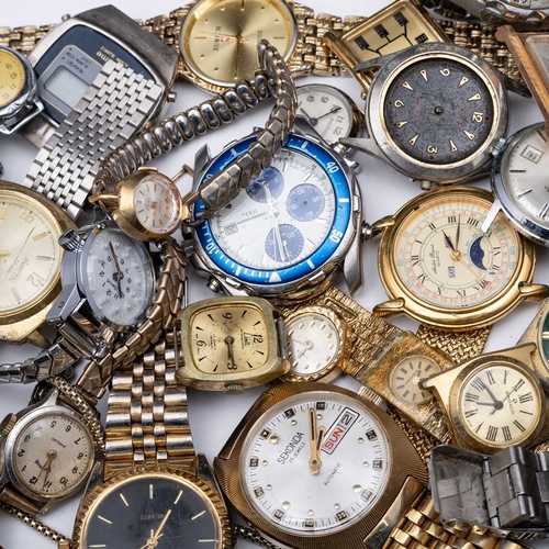 552 - A LARGE COLLECTION OF WATCHES FOR SPARES AND REPAIRS (Approx. 200)