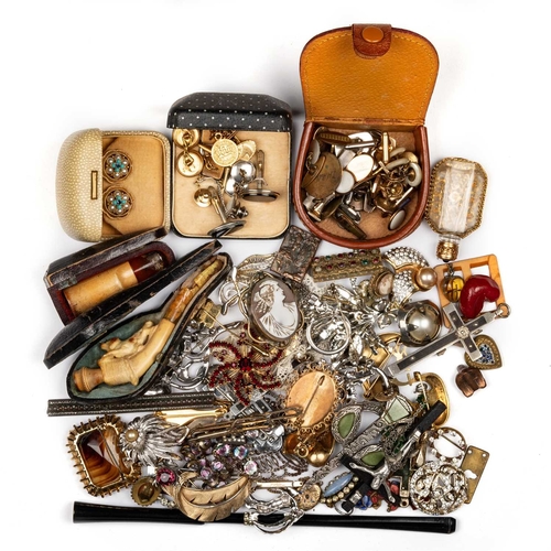 619 - A COLLECTION OF COSTUME JEWELLERY AND WATCHES including faux pearls, micro mosaic brooches, yellow m... 