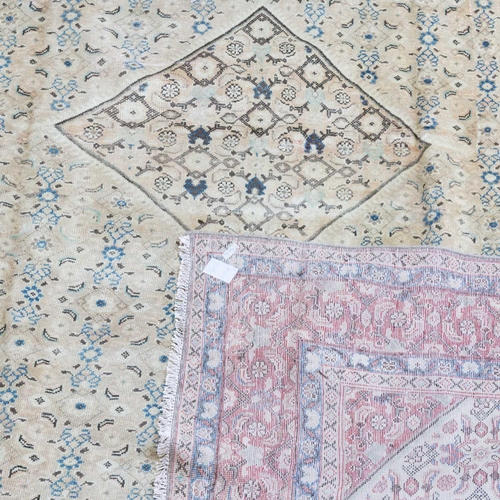 708 - A MAHAL CARPET 393cm by 292cm