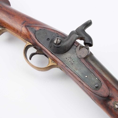 1 - A PERCUSSION CAVALRY CARBINE by Tower Armouries. 94cm longBuyers must be aware of their countryâs ... 