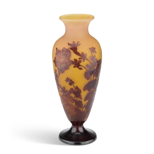 27 - ÃMILE GALLÃ (FRENCH, 1846-1904), A LARGE CAMEO GLASS VASE decorated with butterflies and flowers, ... 