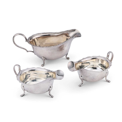 433 - A PAIR OF ELIZABETH II SILVER SAUCEBOATS by Emile Viner, Sheffield 1962, each with shaped rim and th... 